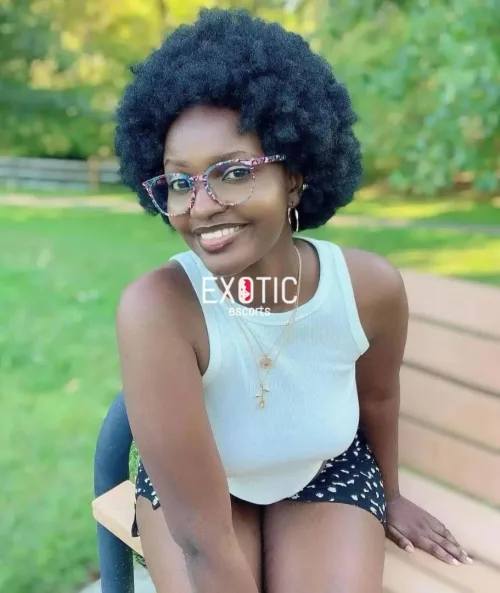 Noreen Video Calls And Nudes — 2